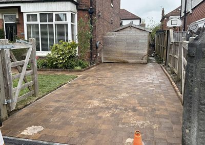 Driveways-Experts-in-Leeds.jpg